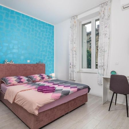 Studio Apartments Fran'S Rijeka Extérieur photo
