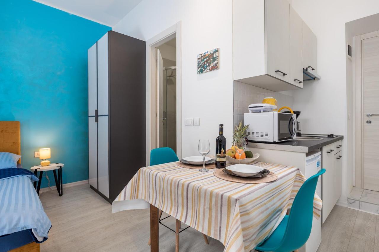 Studio Apartments Fran'S Rijeka Extérieur photo