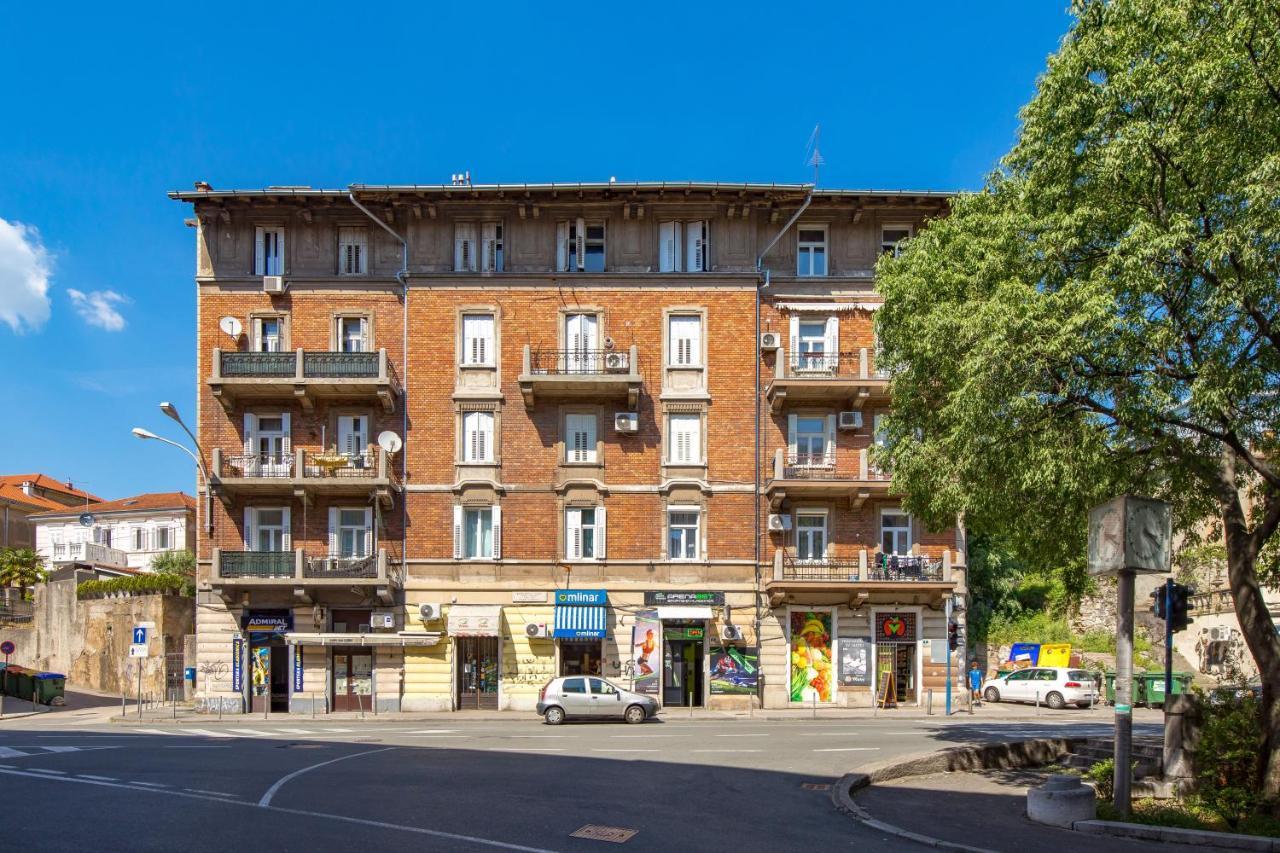 Studio Apartments Fran'S Rijeka Extérieur photo