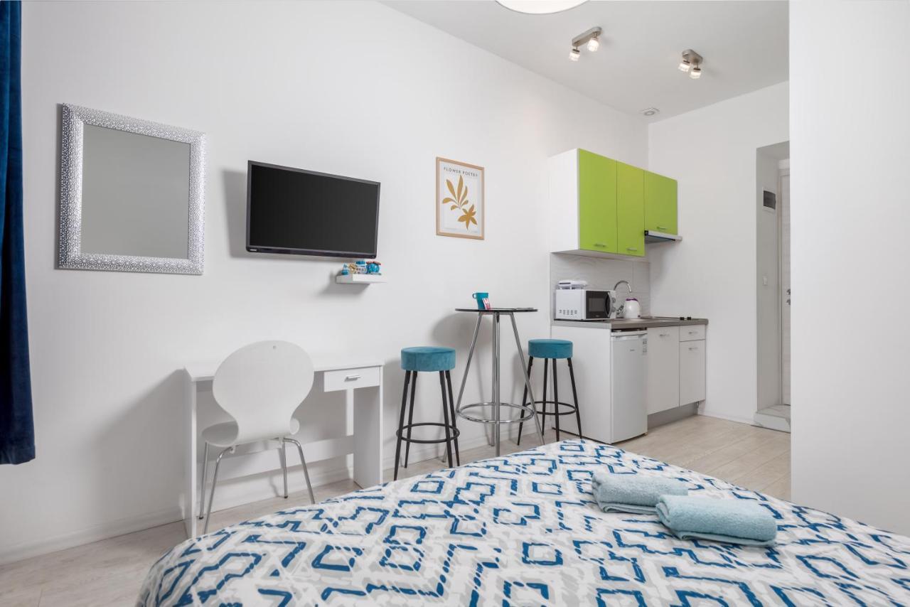 Studio Apartments Fran'S Rijeka Extérieur photo