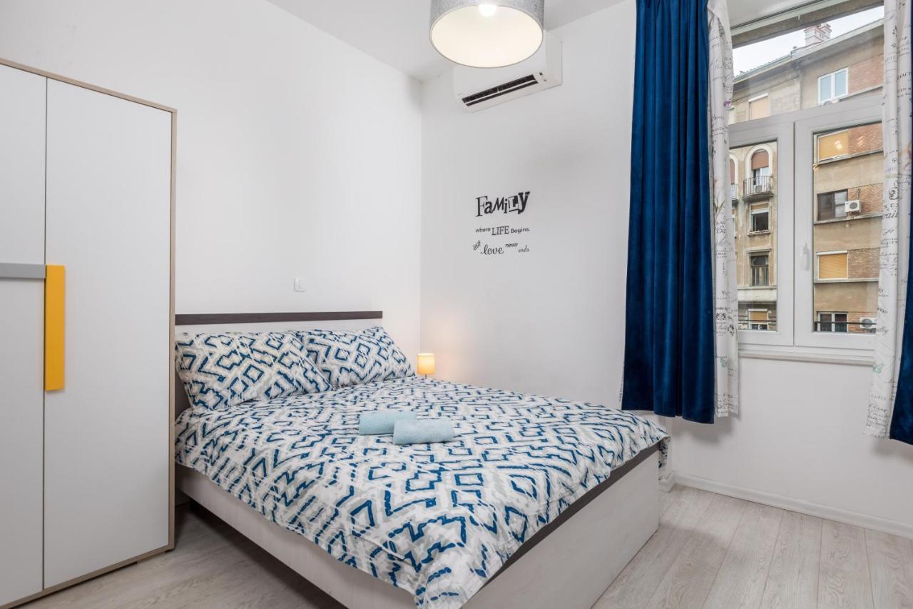 Studio Apartments Fran'S Rijeka Extérieur photo