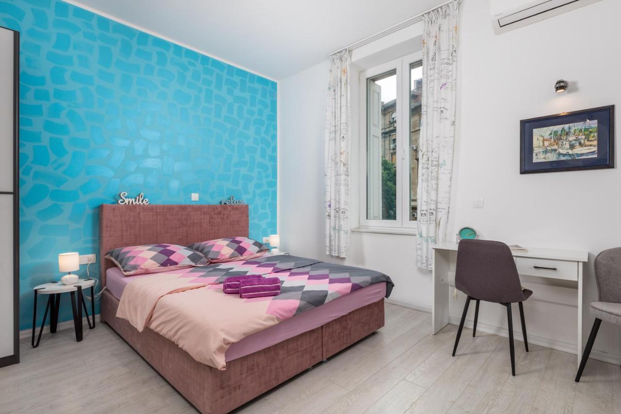 Studio Apartments Fran'S Rijeka Extérieur photo